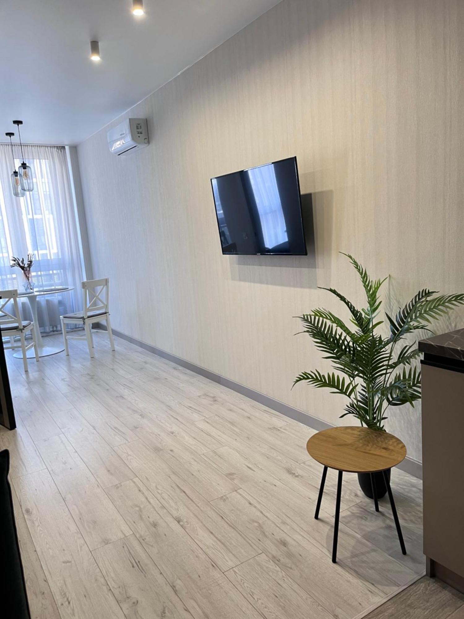 Slavutich Apartments Near Metro Station Kiev Eksteriør bilde